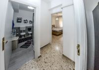 camera-essenziale-matrimoniale-bagno-uso-esclusivo